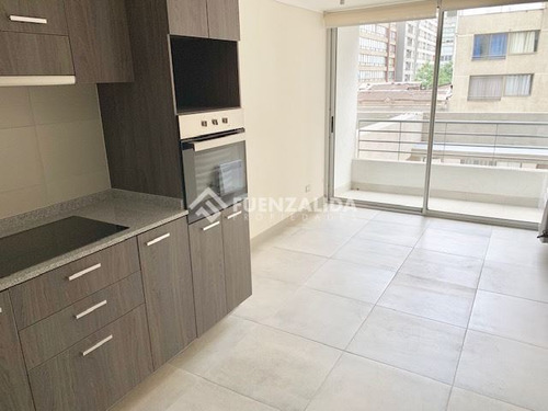 Vendo Depto, 2 Dorm. En Santiago Centro Piscina, Gimnasio,