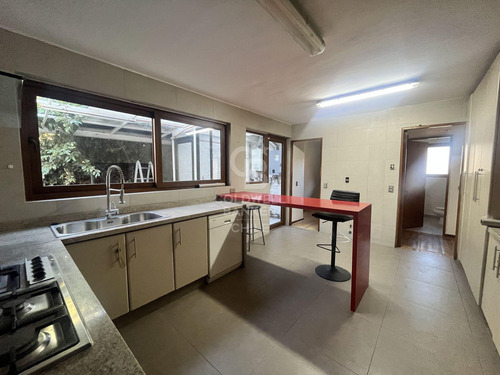 Casa Cercana A Colegios En Lo Barnechea