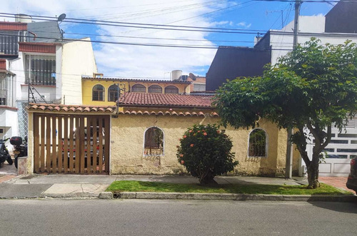 Imagen 1 de 12 de Casa Alhambra