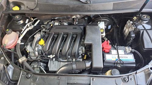 Renault Sandero 1.6 Privilege 105cv