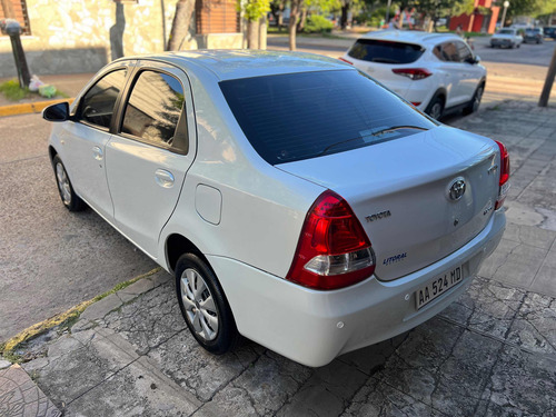 Toyota Etios 1.5 Sedan Xs