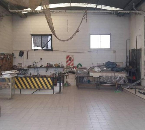 Imagen 13 de 15 de Local Comercial En Dos Plantas En Excelente Ubicacion , Con
