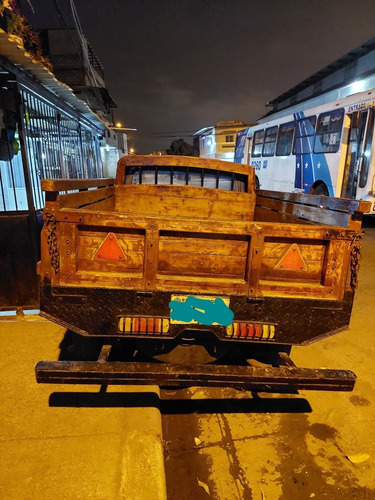 Imagen 4 de 6 de Ford Courier Camioneta