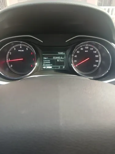 Chevrolet Onix 1.0T Premier Sedan At