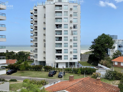 Imagen 14 de 24 de Departamento En Venta Edificio Moon - Playa Brava - Punta Del Este - Punta Del Este Brava