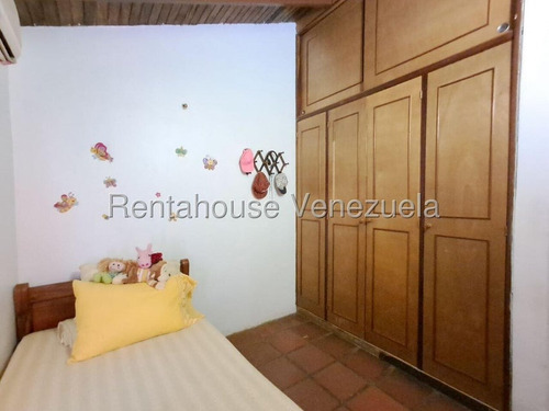 ¡descubre El Hogar De Tus Sueños En Cabudare! Imagina Vivir En Una Hermosa Casa De 2 Plantas, Situada En Un Urbanismo Tranquilo Y Seguro, Donde La Naturaleza Te Abraza Cada Día. Tu Nuevo Hogar Te Espe
