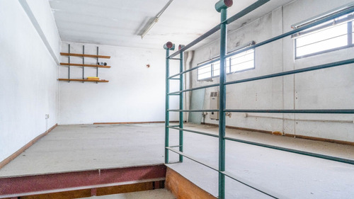 Ph,7amb. Boedo,248 M2,patio,a Reciclar, Salen 3 Ph
