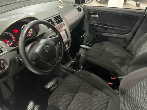 Imagem 4 de 12 de Volkswagen Fox Trendline 1.6 Flex 8v 5p