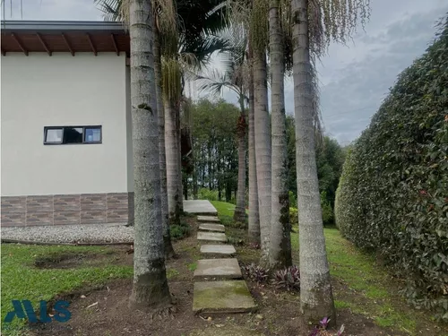 Casa Finca Con Cancha De Futbol(mls#248541)