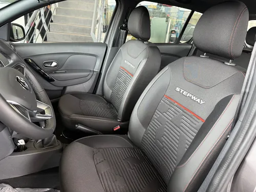 Renault Stepway Automatica 2026