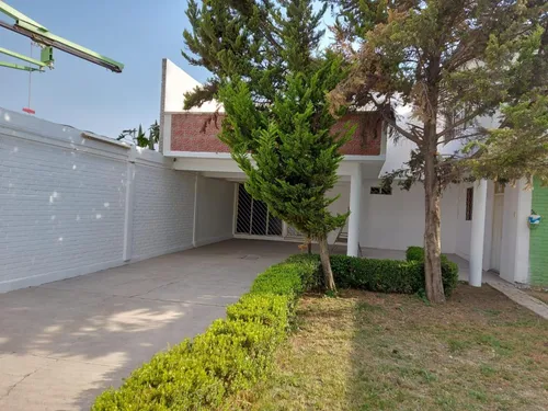 Casa Sola En Venta En San Miguel Tocuila, Texcoco, México