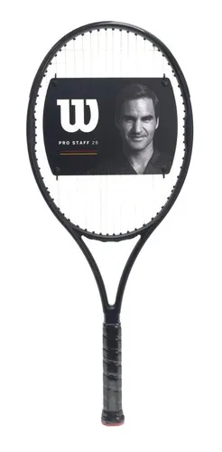 Que raqueta store usa federer