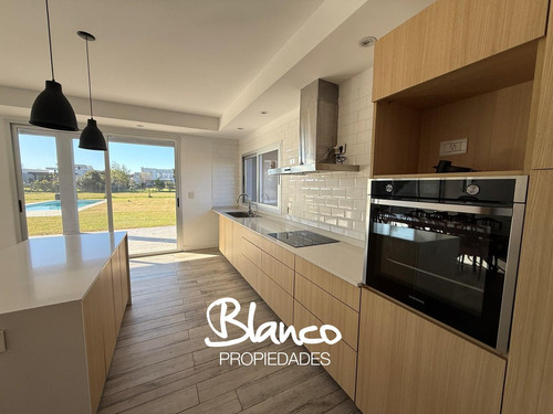 Casa En Venta En El Molino Sur, Haras Santa Maria, Escobar