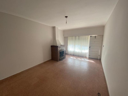 Imagen 5 de 26 de Chalet 3 Amb Con Dependencia. Parque Luro