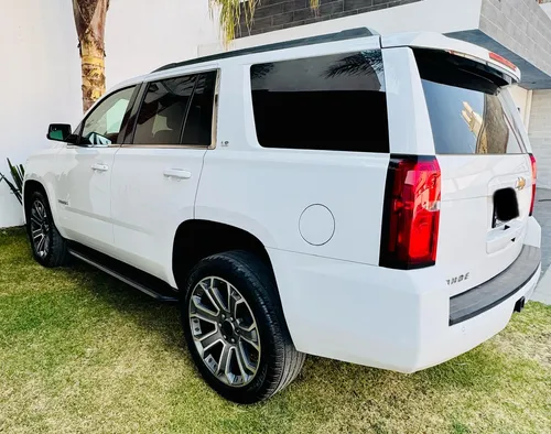 Chevrolet Tahoe 5.3 Ls V8 At