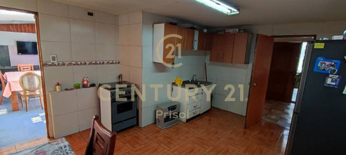 Imagen 19 de 22 de Vende Casa En Calle Lago Calafquen