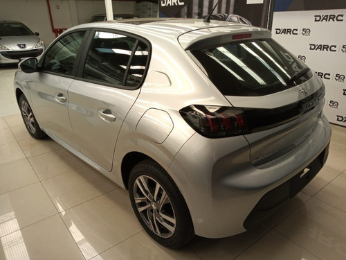 Imagen 2 de 25 de Peugeot 208 2023 1.6l Allure