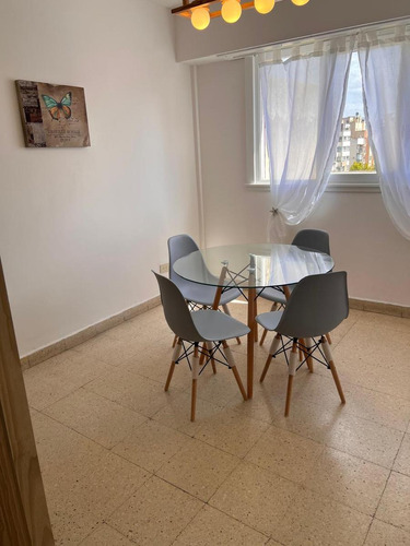 Departamento En Venta Un Ambiente, Zona Centro.centro Mar Dle Plata