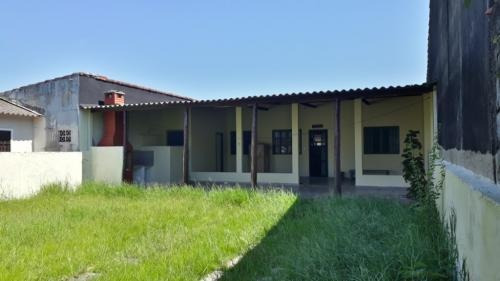 Imagem 3 de 14 de Casa Com Quintal Perto De Comércios Itanhaém Litoral Sul Sp