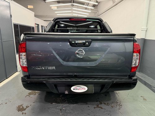 Nissan Frontier 2.3 x-gear 4x2 automatica