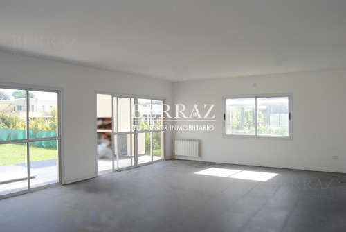 Casa Venta Santa Guadalupe Pilar Del Este - Pilar