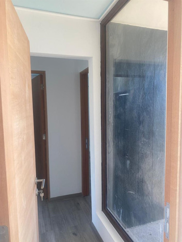 Casa En Venta De 4 Dorm. En Concón