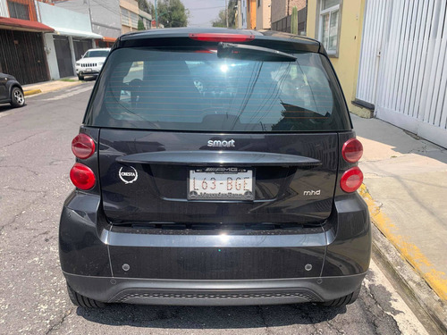 Imagen 5 de 11 de Smart Fortwo 2013 Coupe Black & White Mt