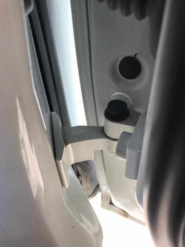 Dobradiça Inferior Da Porta Dianteira Direita Bmw M3 M4 2018