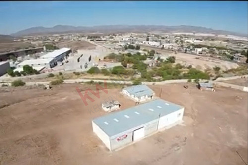 Bodega En Renta De 300 M2 En Carretera Chihuahua - Cuauhtémoc Enseguida De La Unión Ganadera
