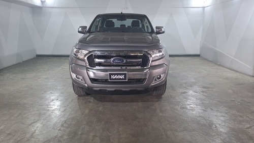 Ford Ranger 3.2 DIESEL XLT CREW CAB AUTO 4WD PIEL