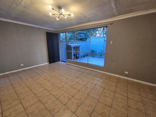 Arriendo Casa Las Condes, 3d / 1b Gastos Comunes Incluidos