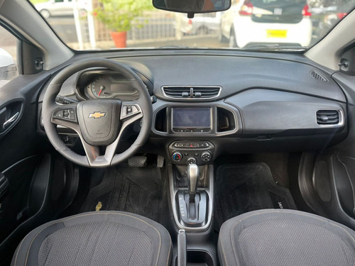 Chevrolet Onix ONIX HATCH LT 1.4 8V FlexPower 5p Aut.