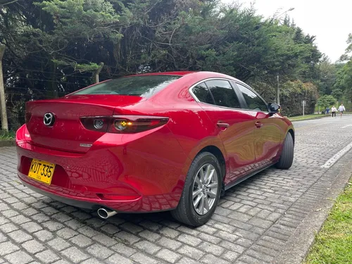 Mazda 3 2.0 Touring