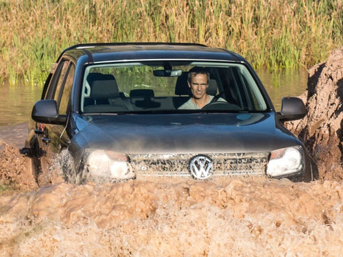 Imagen 25 de 25 de Volkswagen Amarok V6 Comfortline 258cv 4x4 At My23 #22