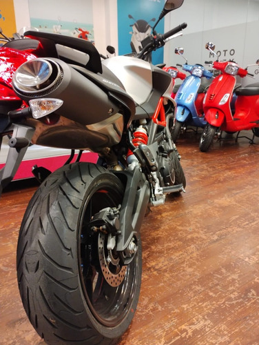 Imagen 7 de 15 de Aprilia Shiver 900 Año 2020