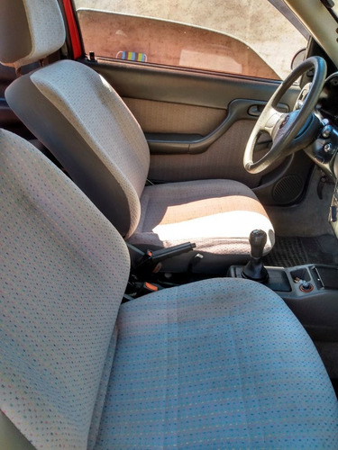 Imagem 5 de 8 de Volkswagen Gol 1996 1.6 3p Gasolina