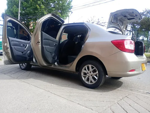 Renault Logan 1.6 Privilege
