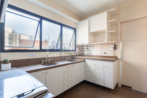Imagem 10 de 15 de Ótimo Apartamento No Higienópolis, Com 202m², 4 Dormitórios E 4 Vagas. - Em50477