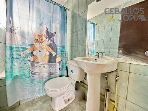 Casa En Venta De 3 Dorm. En Quilpué