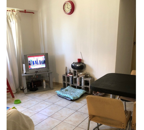 Imagen 5 de 9 de Departamento En Planta Baja B°upcn