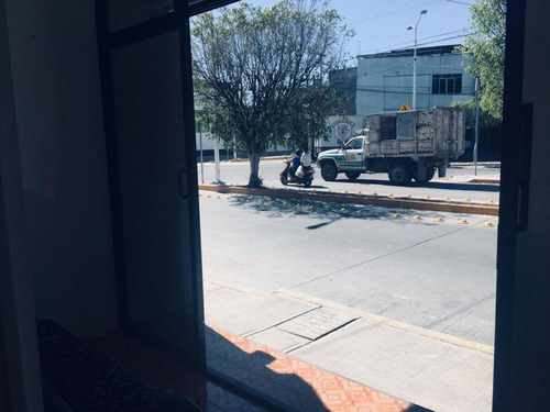 Local Comercial En Renta En San Francisco Del Rincón, Gto Sobre Boulevard Transitado San Pancho