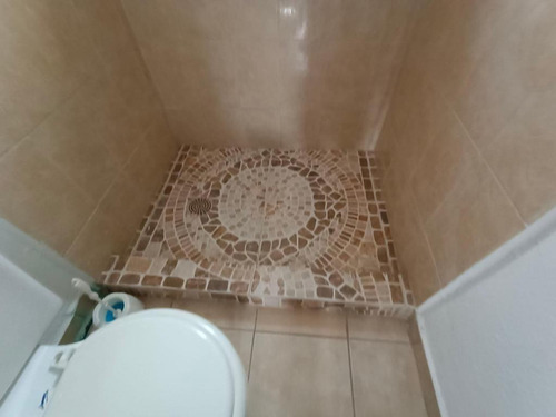 Excelente Casa En Los Arcos De 3 Recamaras R.a