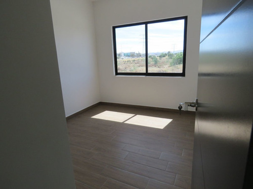 Casatuya, Casa En Venta En San Gerardo Modelo Viena. Aguasca