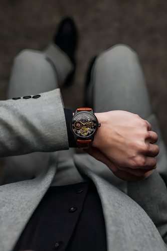 Reloj De Pulsera Earnshaw Hombre Longitude Anchor Black Correa Café