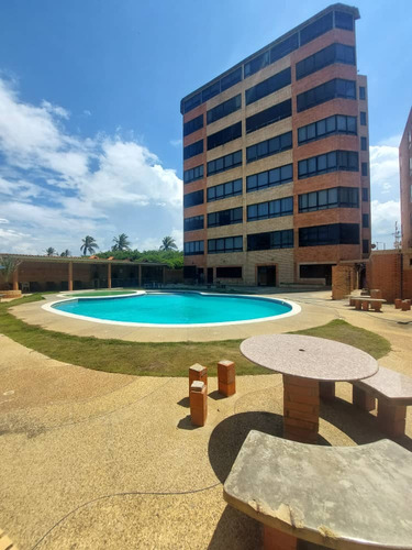 (gb989) En Venta Apartamento En Tucacas Falcon, Res Saint Thomas.