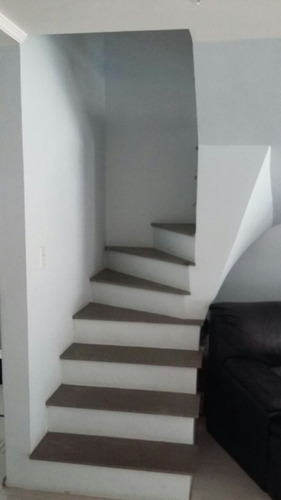 Casa Em Hípica Com 3 Dormitórios - Vz3398