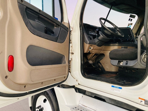 Imagen 8 de 15 de Freightliner Año 2013 Mexicono% Original Impecable