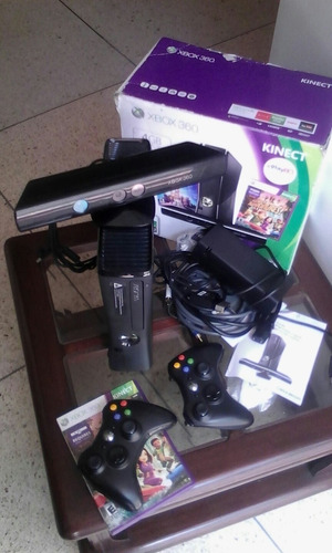 Consola Xbox 360 Kinet Live Gold Todos Los Accesorios. 95 V