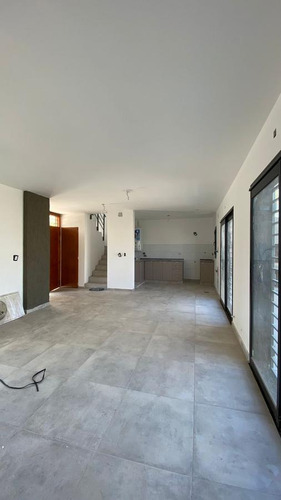 Duplex - Dos Dormitorios - Arguello