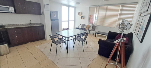 Linda Vista/3dorm2baños/piscina/estc.bodega (77808)